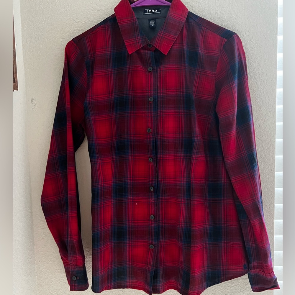 IZOD womens red/blue plaid fitted button up shirt